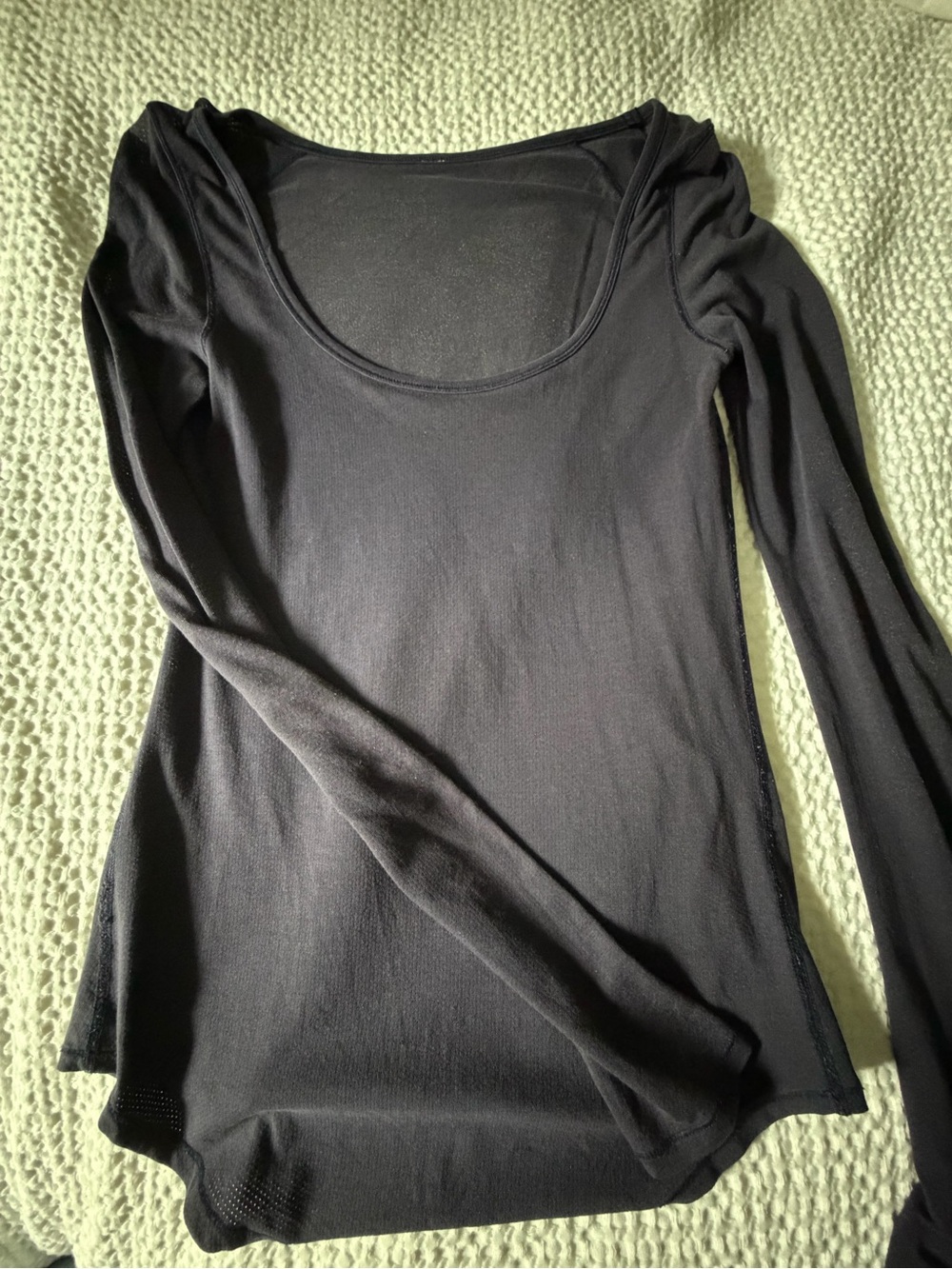 lululemon athletica Women’s Long Sleeve Scoop Neck Top - Navy